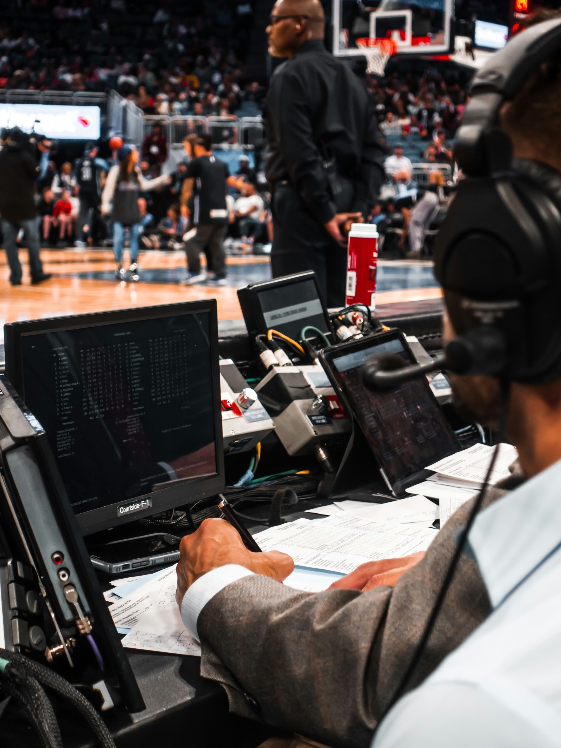 Courtside-Regie für professionelles Sport-Streaming